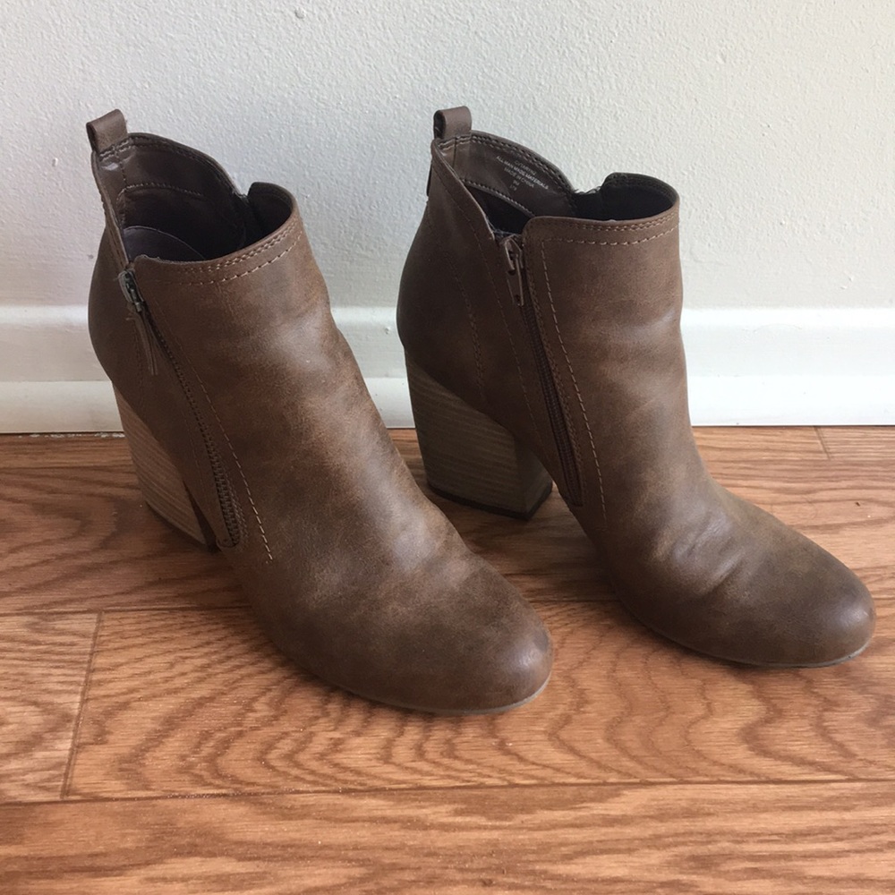 Crown Vintage Taryn Bootie